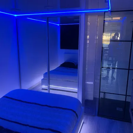 Marina アパート アグド