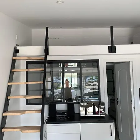 Marina アパート *